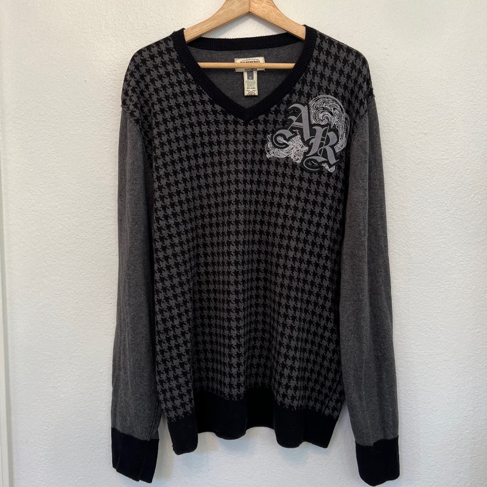 American Rag Men's V Neck Sweater